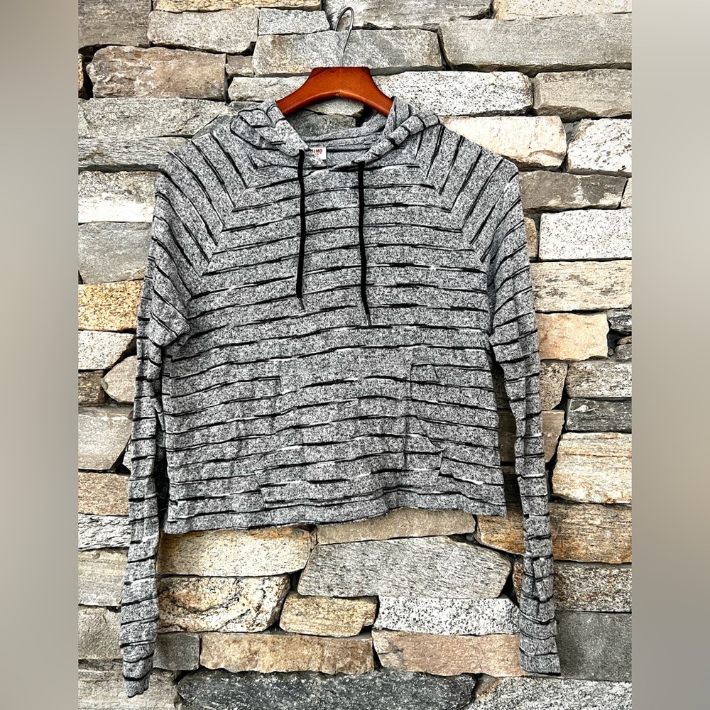 Mossimo lightweight striped hoodie, women’s size XS